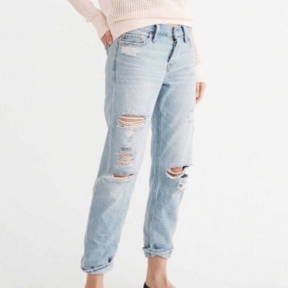 Abercrombie & Fitch Boyfriend Straight Jean Signature Collection
